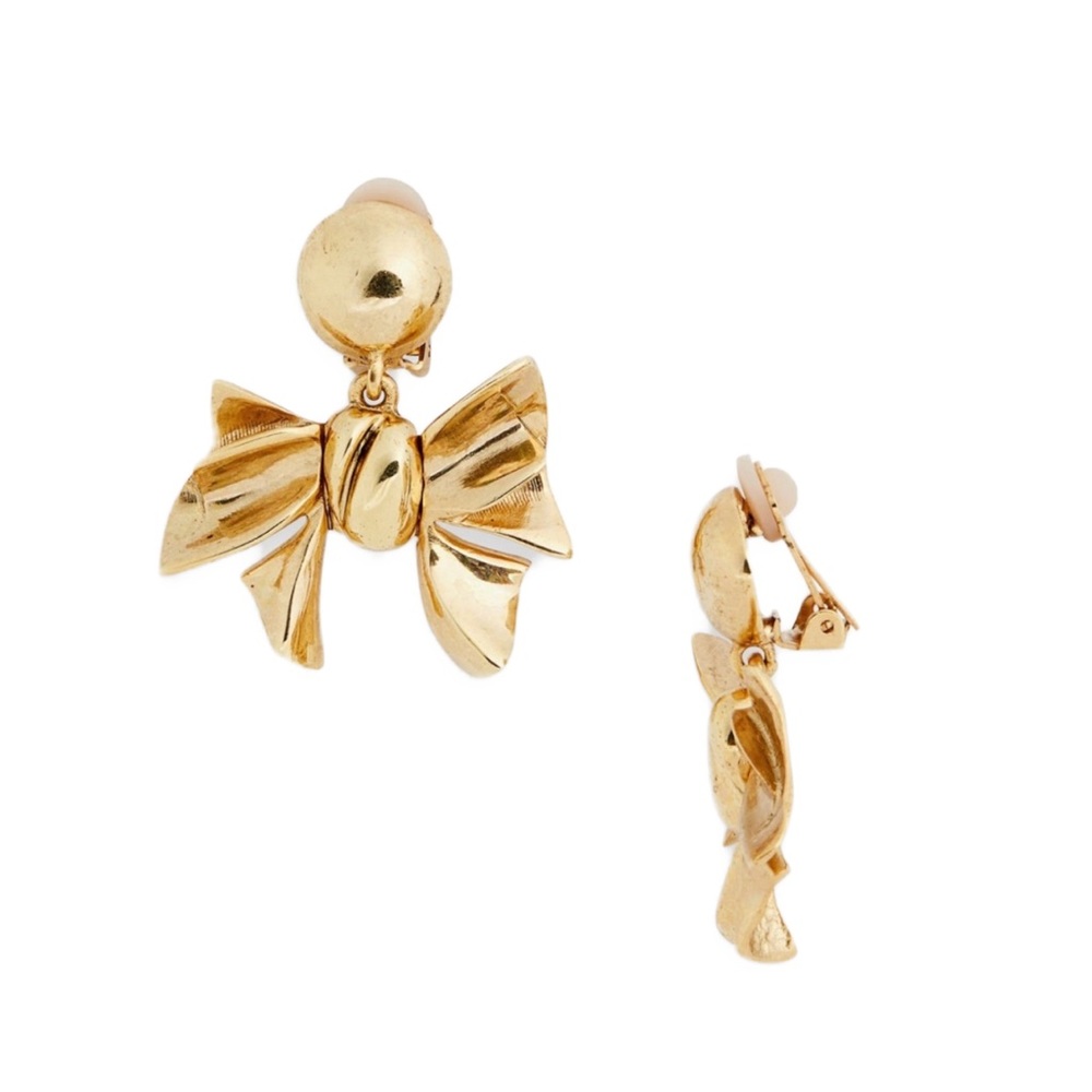 Oscar de la Renta
Bow Clip-On Earrings